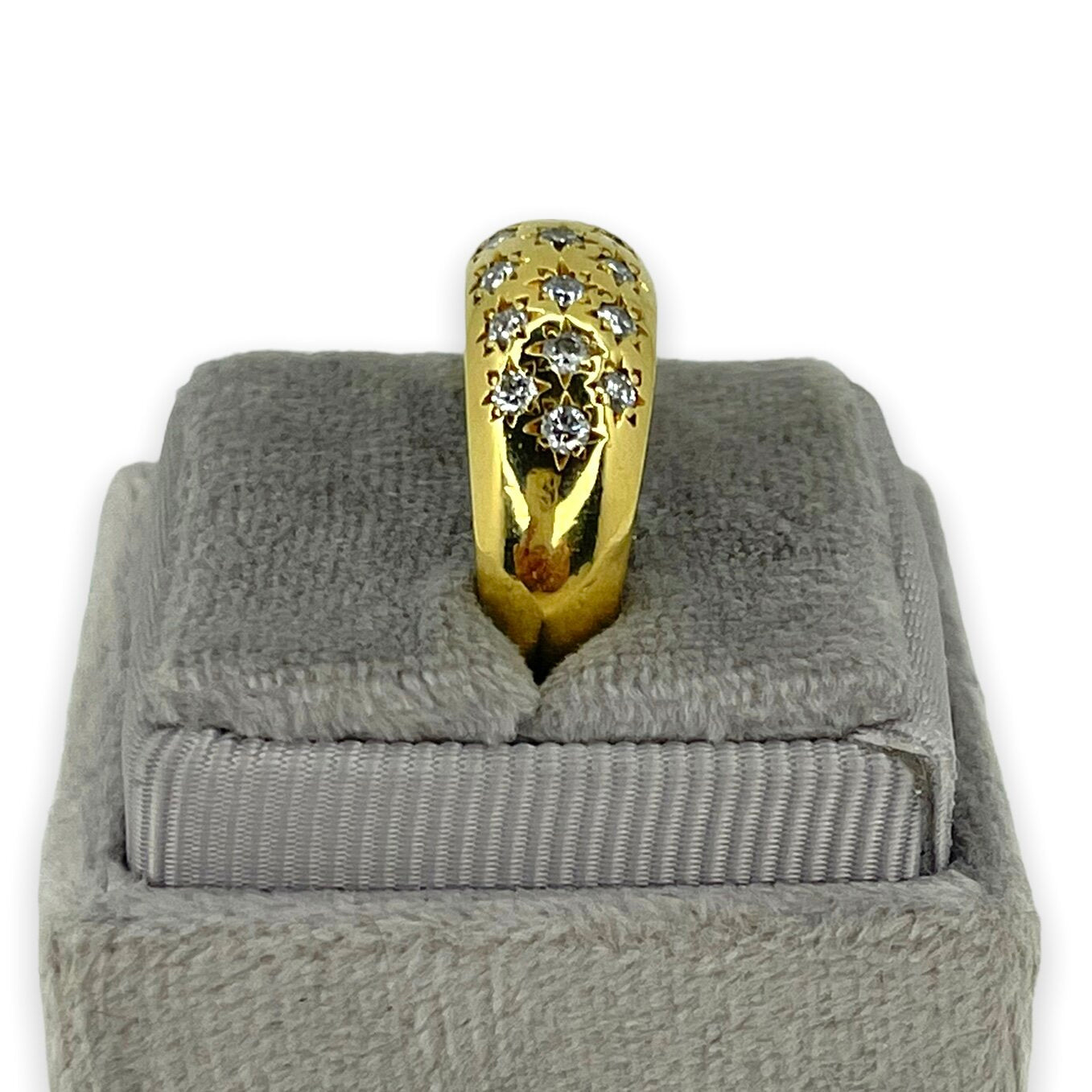 ANTIQUE 18K DOMED DIAMOND STARS RING