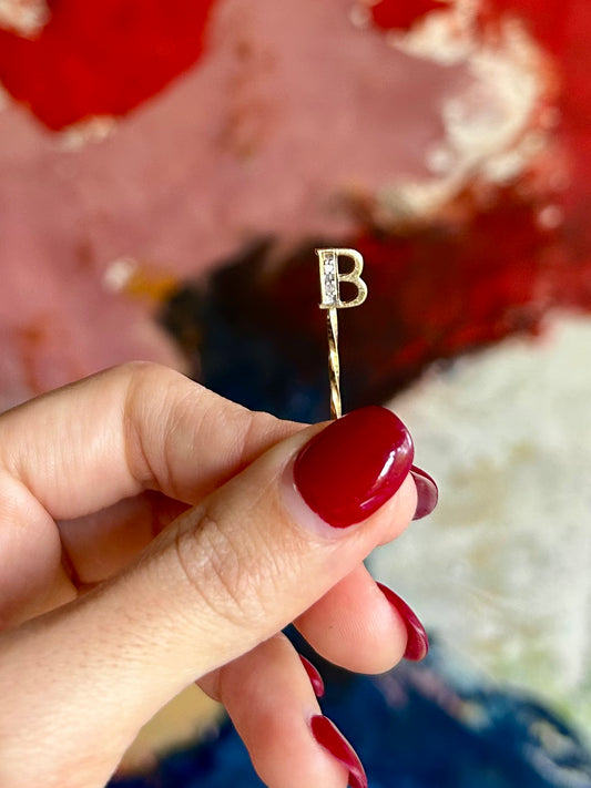VINTAGE 'B' DIAMOND INITIAL STICK PIN