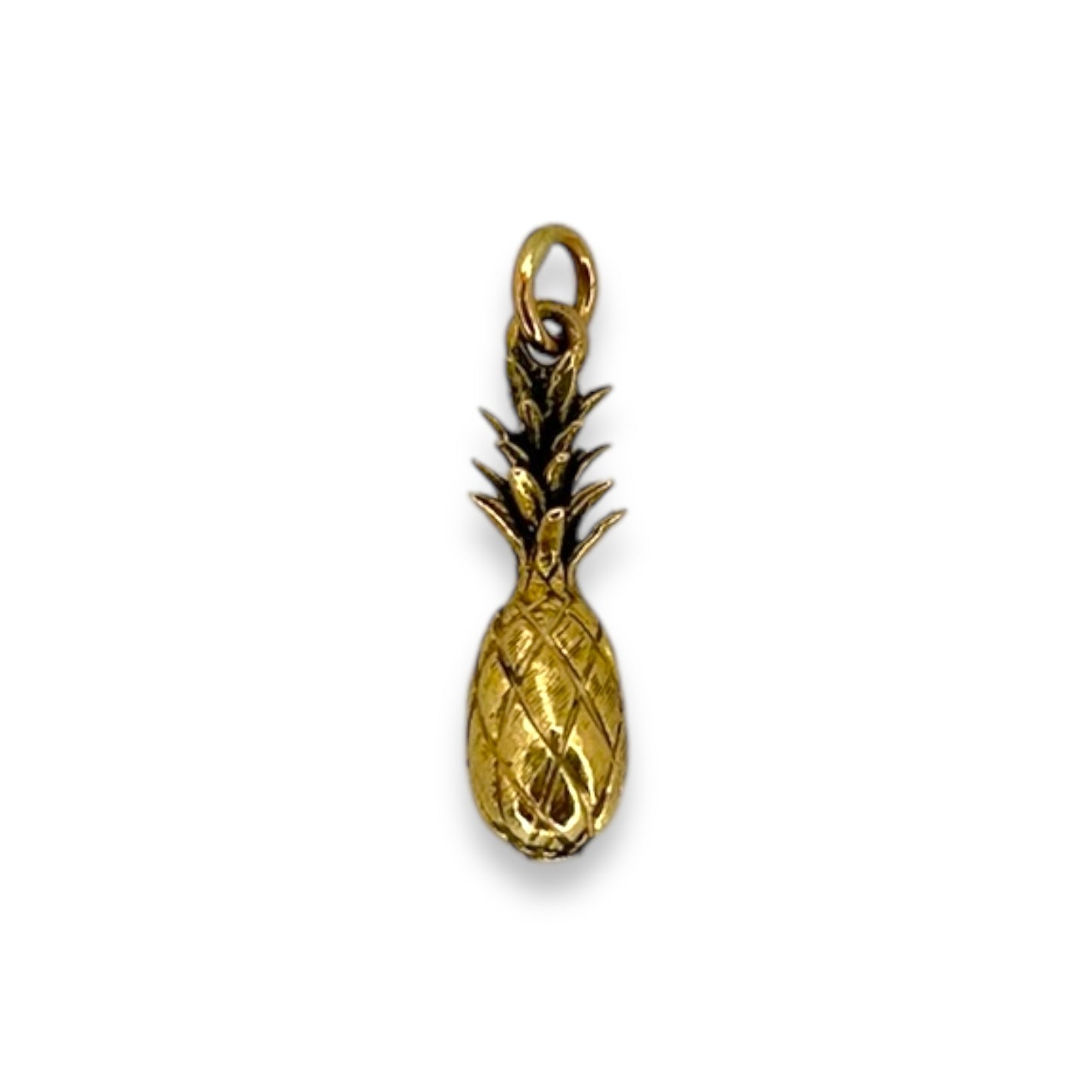 VINTAGE 10K PINEAPPLE CHARM