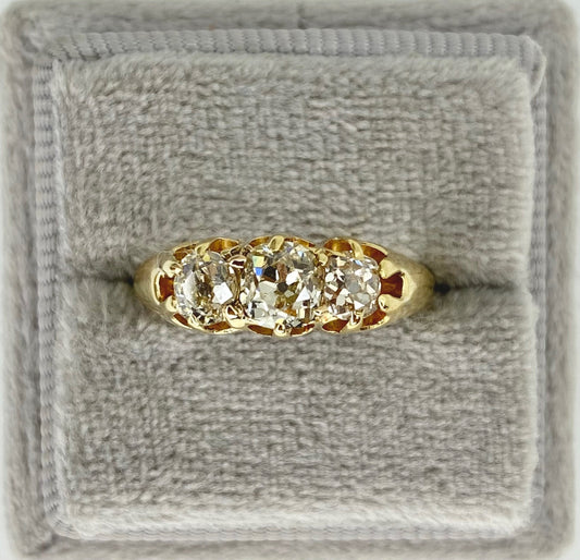 Vintage 3-STONE 1.00 CTW OLD CUT DIAMOND RING