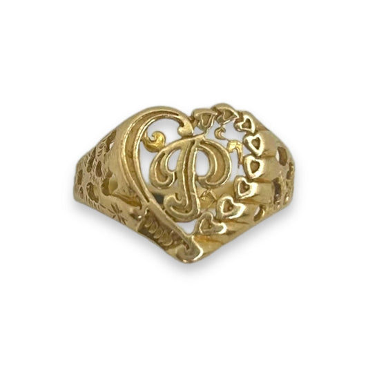 VINTAGE ORNATE CUTOUT 'P' HEART RING