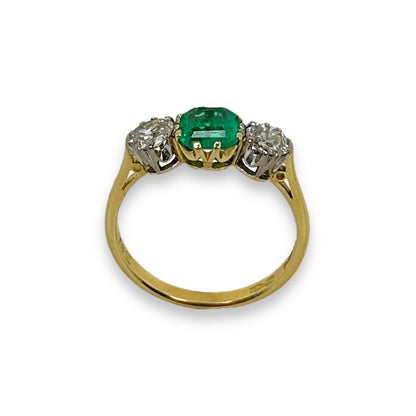 ANTIQUE 18K NATURAL EMERALD + 0.60 CTW DIAMONDS THREE STONE