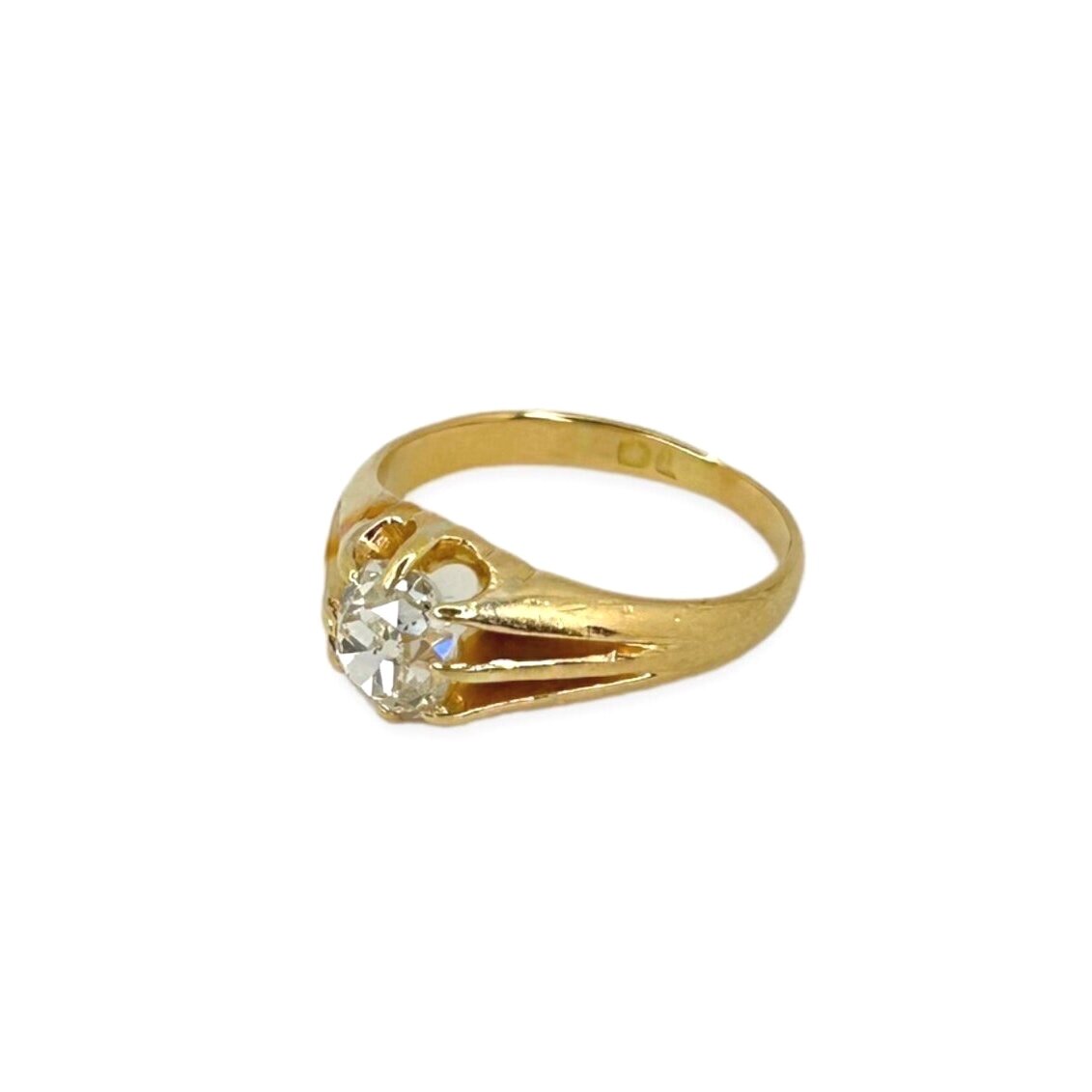 ANTIQUE 0.90 CTW OLD-CUT DIAMOND SINGLE STONE RING