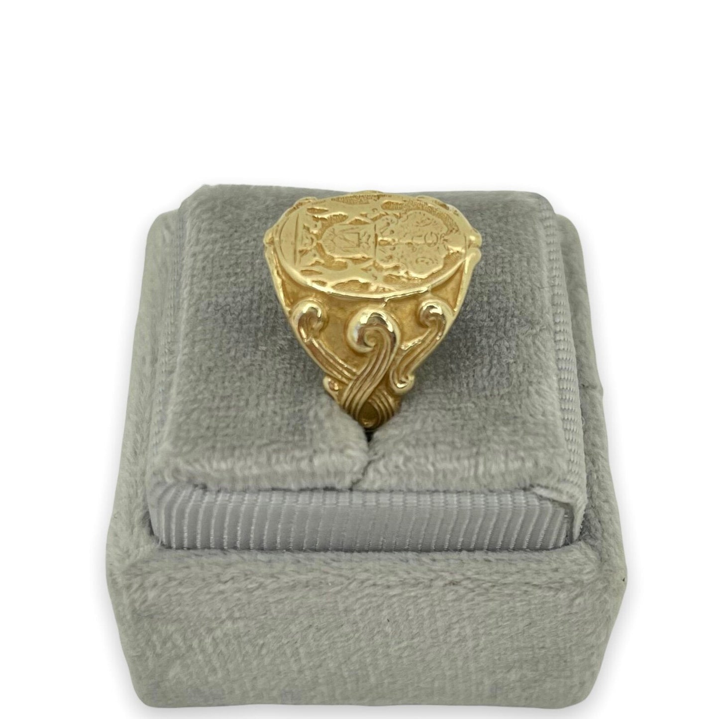 ART NOUVEAU 14k GOLD CREST SIGNET RING