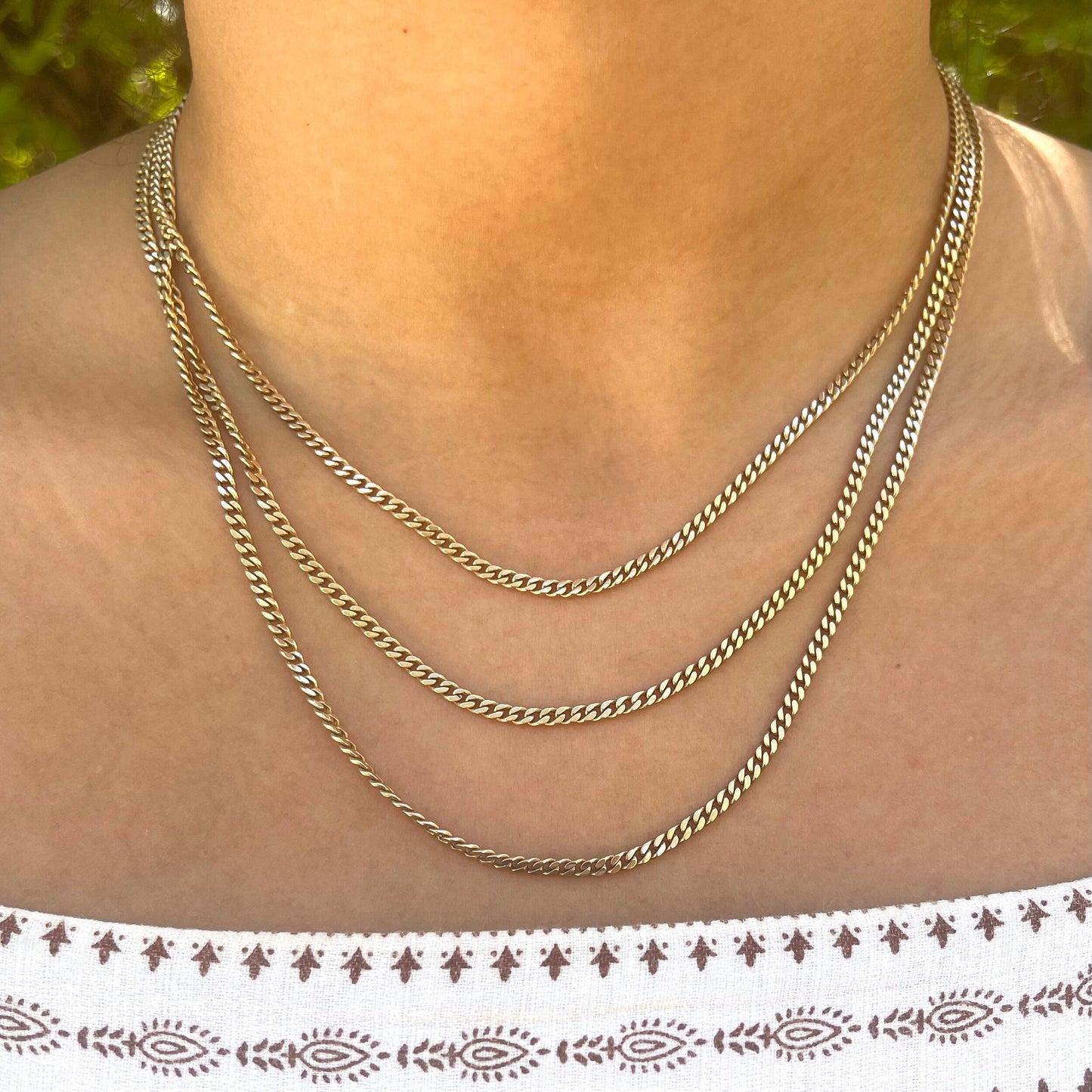 VINTAGE 14K TRIPLE STRAND CURB-LINK GOLD CHAIN NECKLACE