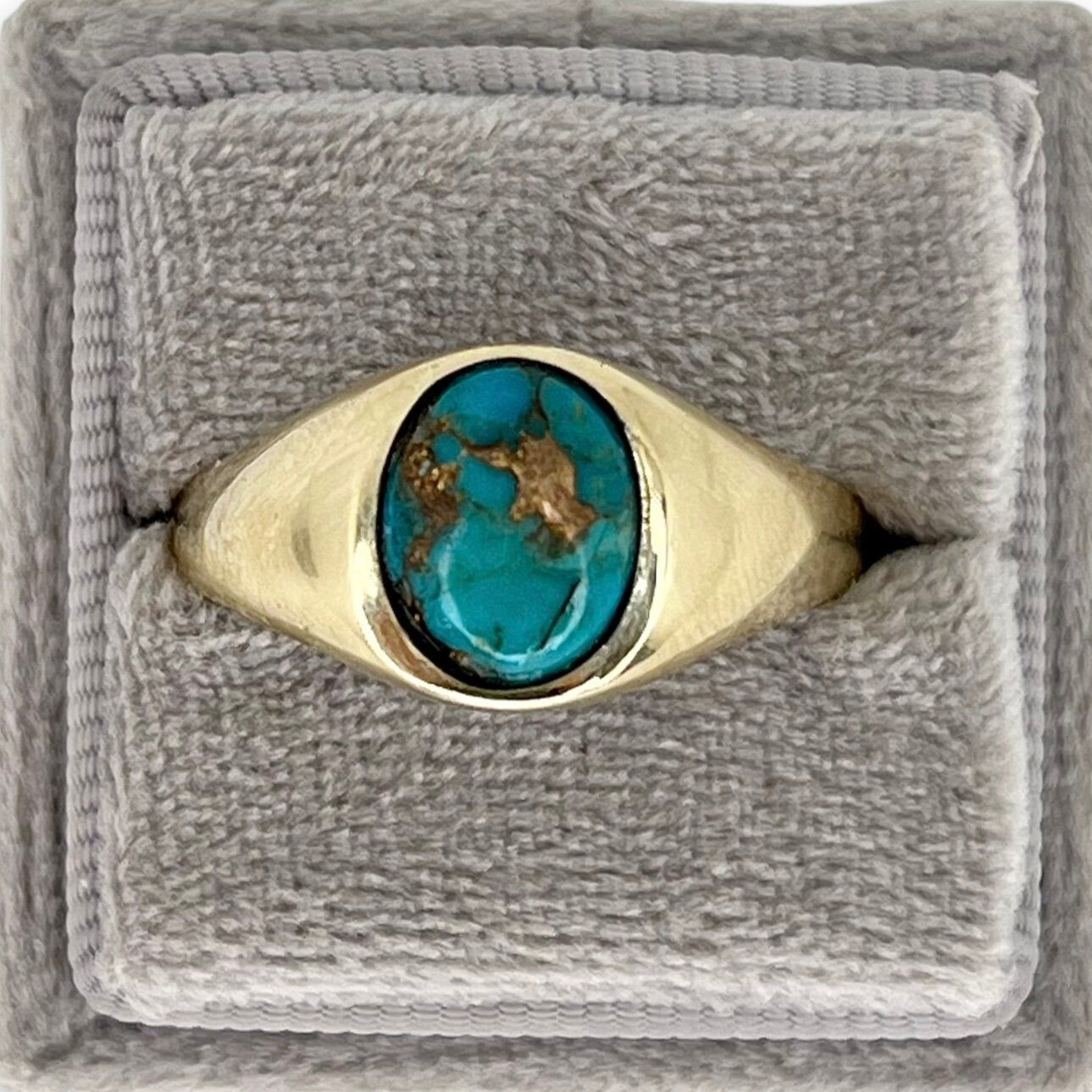 VINTAGE OVAL TURQUOISE w/ COPPER VEIN SIGNET RING
