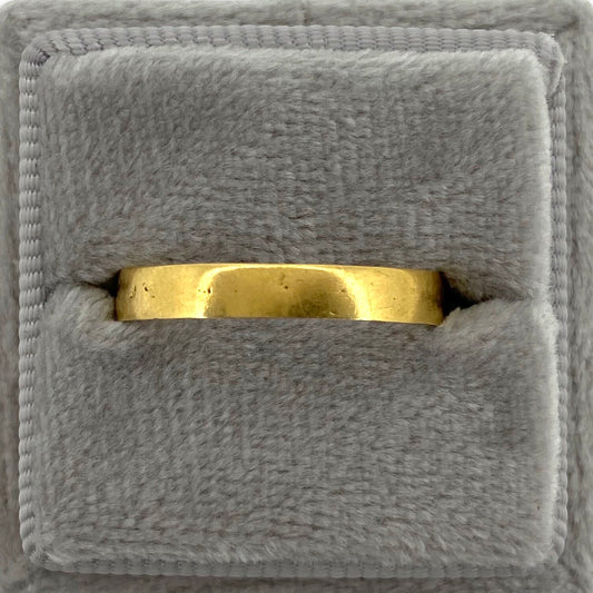 ANTIQUE 18K GOLD BAND RING; CIRCA 1894